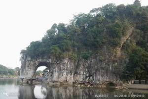 【桂林市区-阳朔漓江-古东瀑布冠岩四日游】 世外桃源 象鼻山